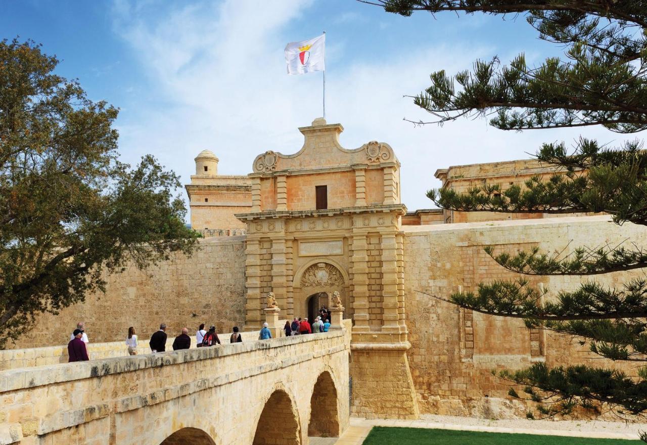 Central Rooms - Near Valletta & Sliema - Best Bus Lines Hamrun Esterno foto